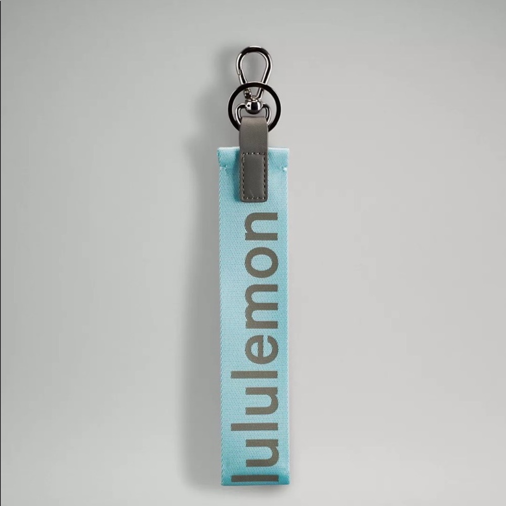 Lululemon Never Lost Keychain NWT Rare